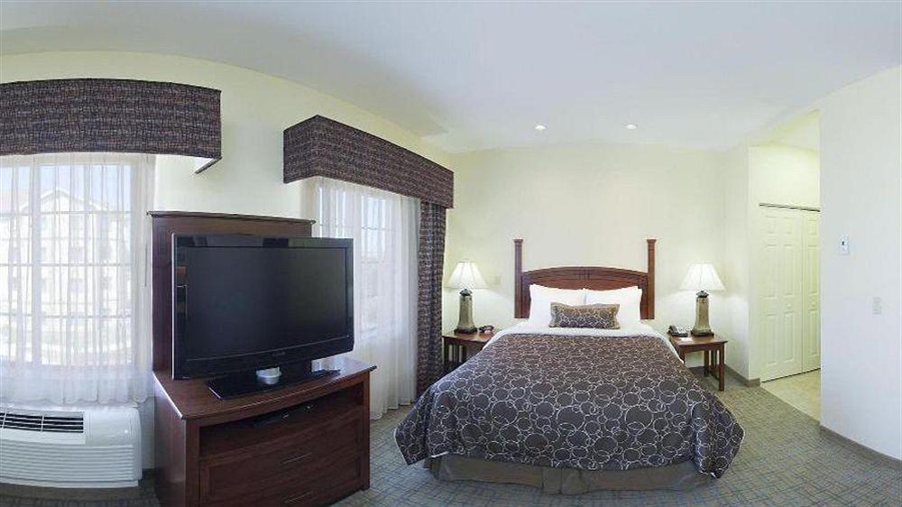 Staybridge Suites Oklahoma City By Ihg Exterior foto